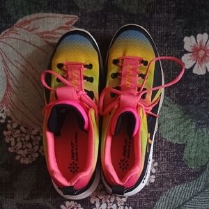 Never Worn Rip-it Women's Swiftstep Volleyball Kaylei Okana Shoes Size 11.5